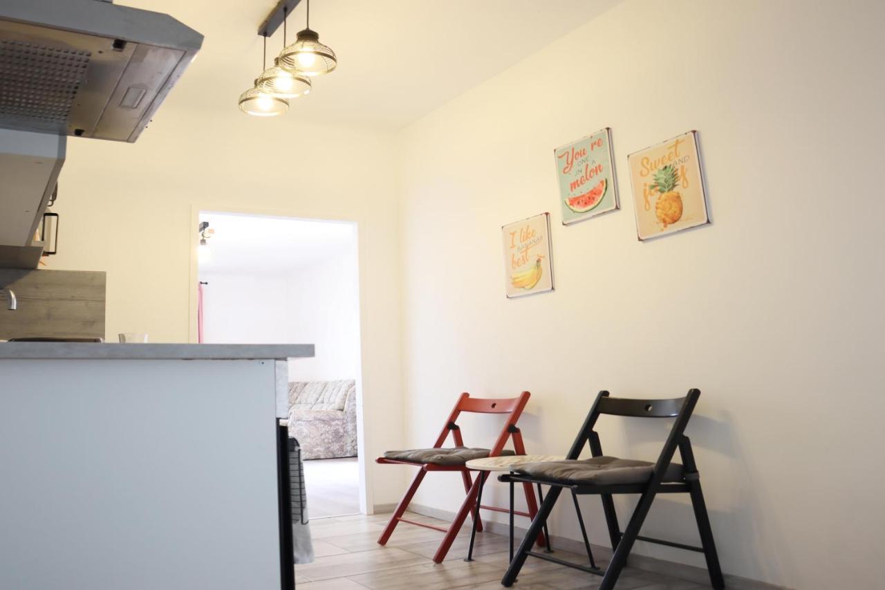 Nr 1 Apartment With 2 Balconies 3 Bedrooms Near Main Train Station Wina Bagian luar foto